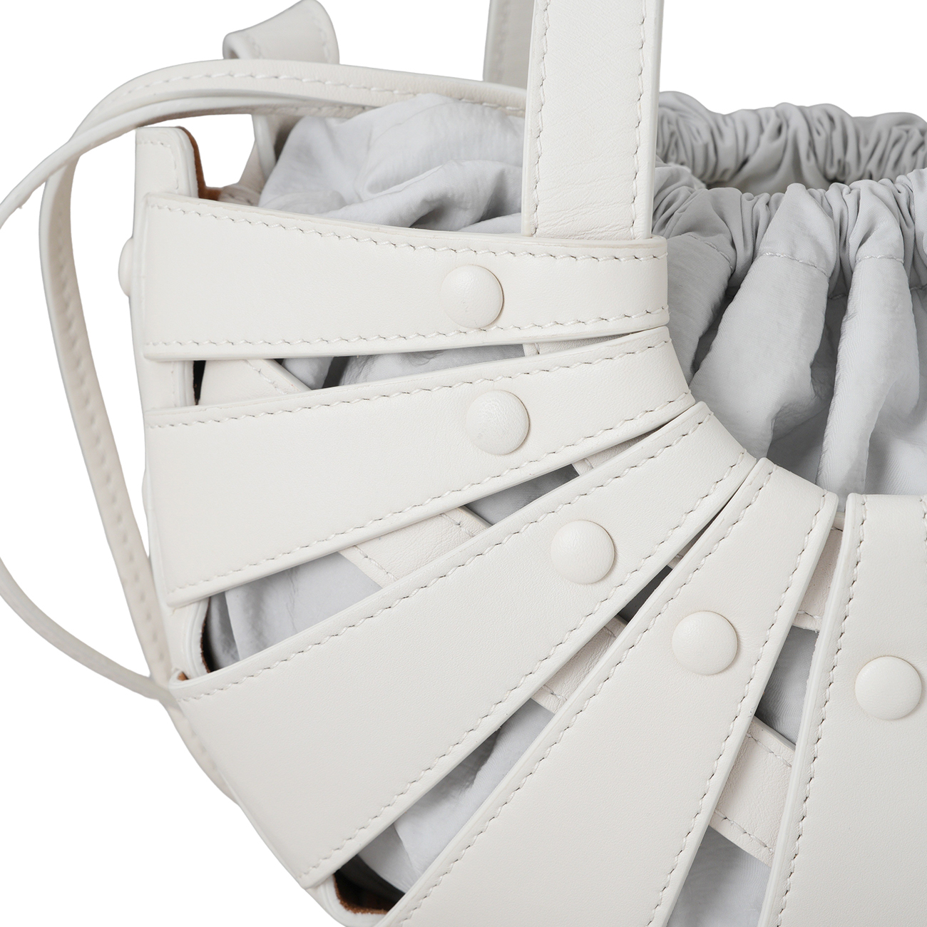 BOTTEGA VENETA(USED)보테가 베네타 컷아웃 레더쉘